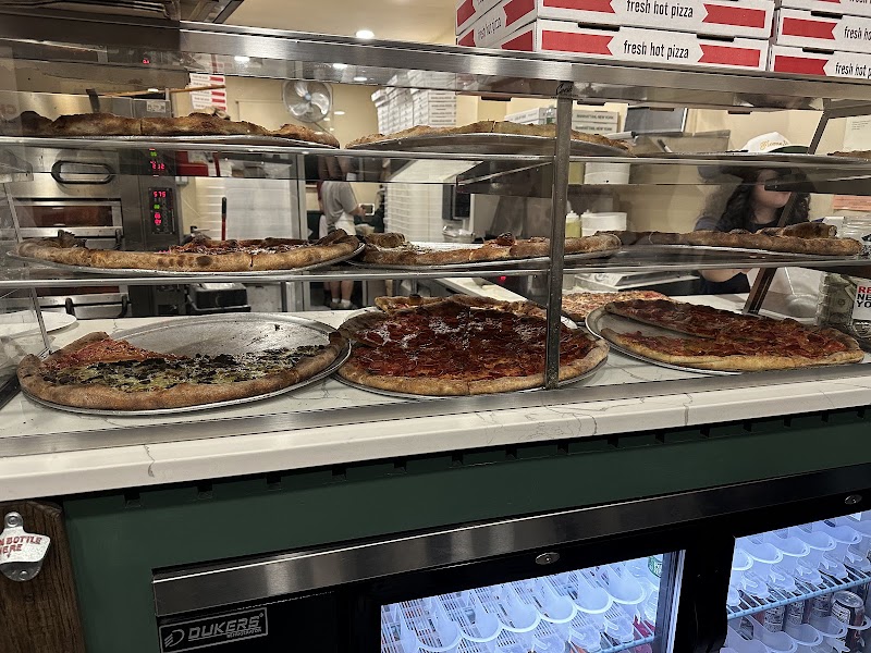 Lucia Pizza Of SoHo photo 7