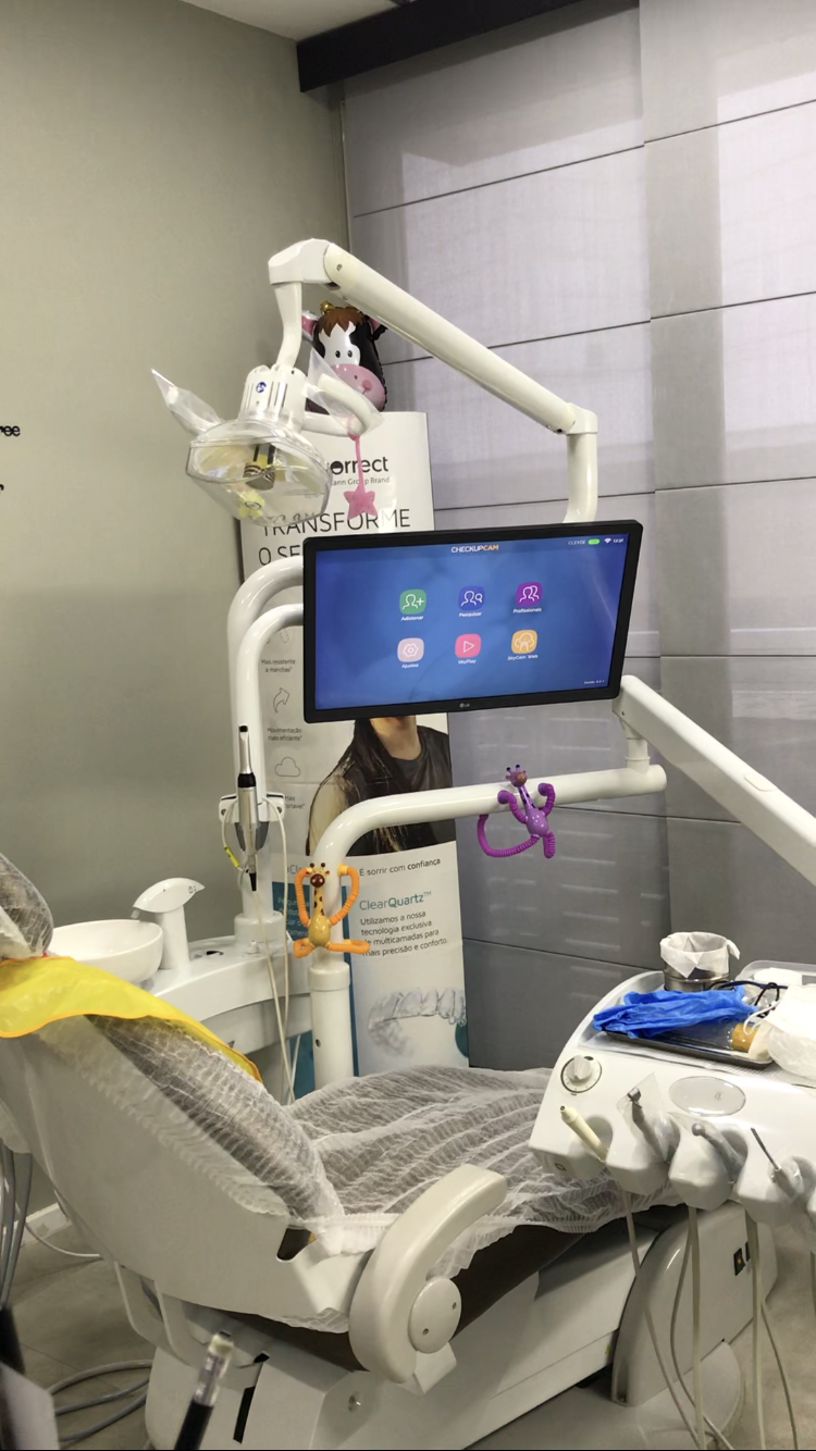 Dra.Cleyde Arrais - Odontopediatra - Tijuca