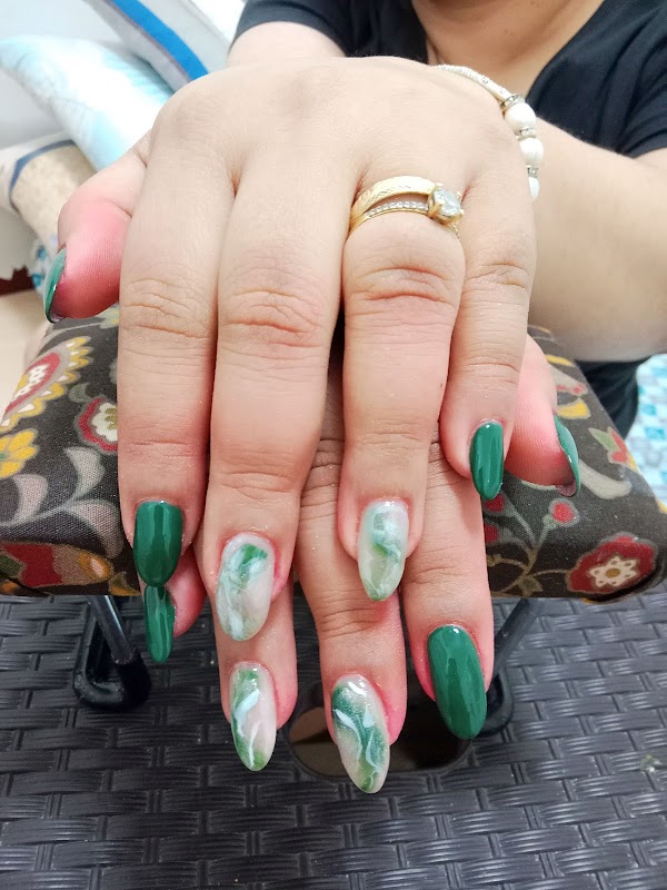 Get Nailed by Charmie