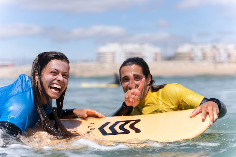 Gota Dagua Surf School Portugal - Costa da Caparica, Lisbon