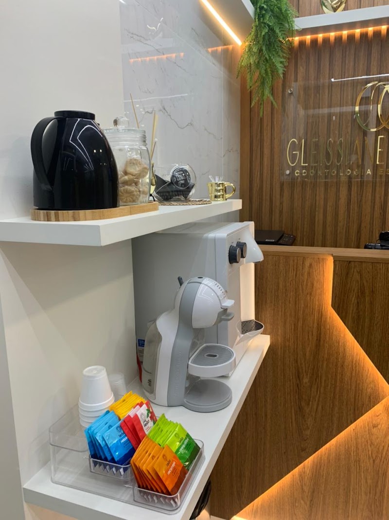 Dra. Gleissiane Oliveira - foto 3