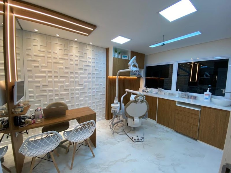 Dra. Gleissiane Oliveira - foto 2