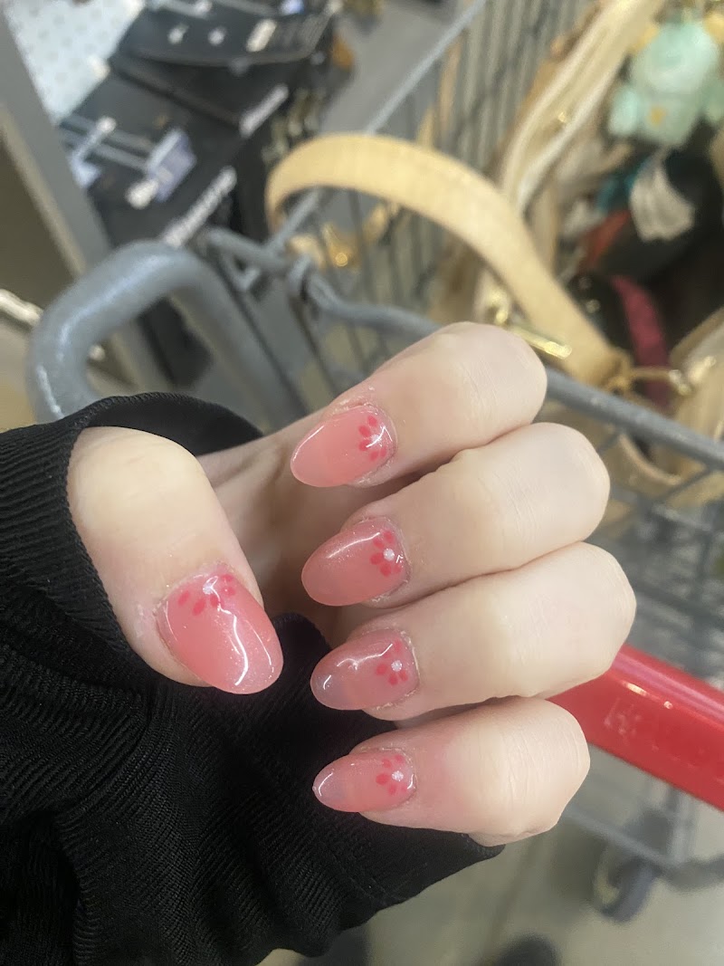 Spa Nails