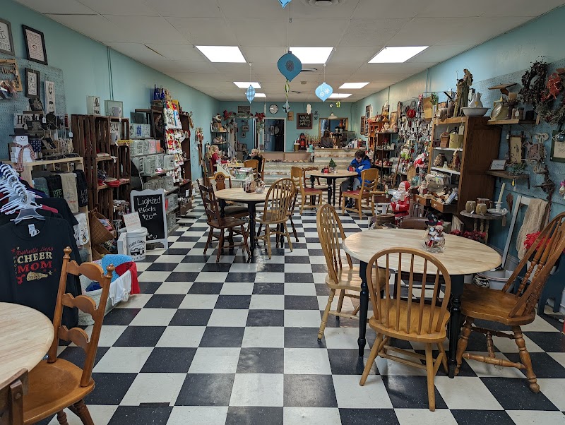 Mocha Moose Coffee & Antiques photo 4