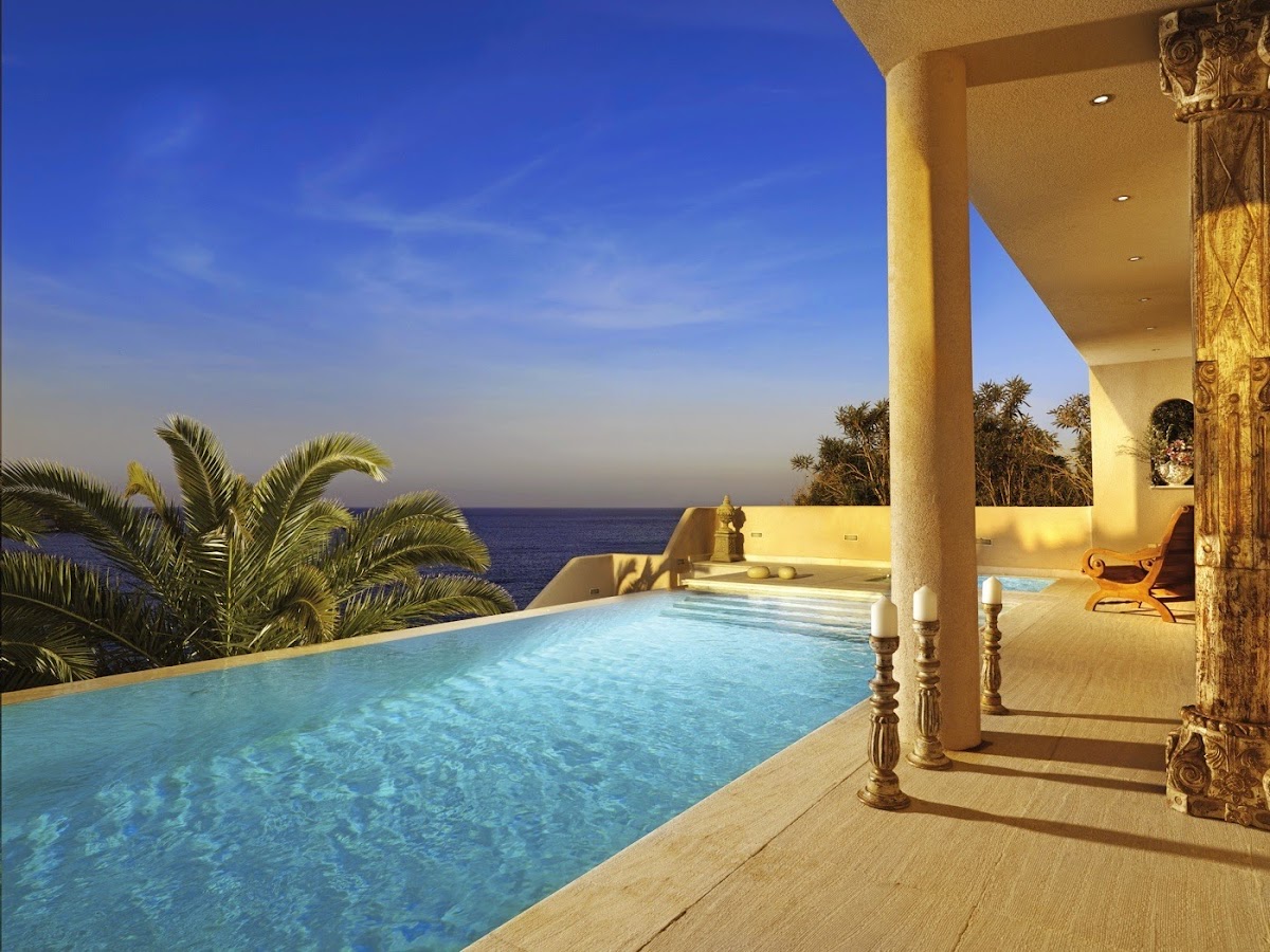 Out Of The Blue Resort — 4