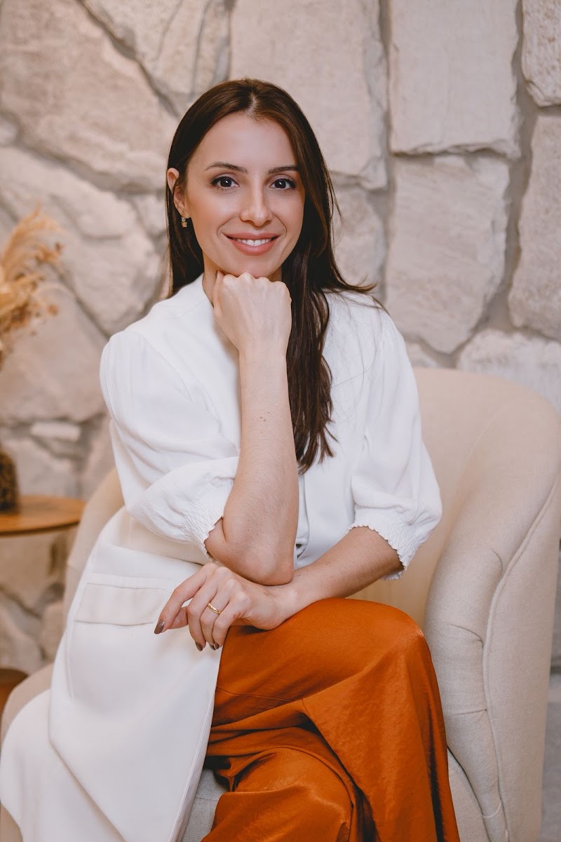 Dra Daniela Giusti Parizzi - Dentista | Ortodontia Invisalign - foto 1