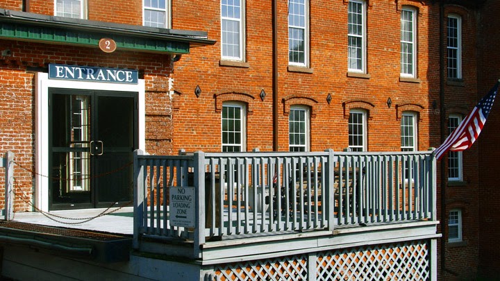 Brush It Off Art & Pottery Studio