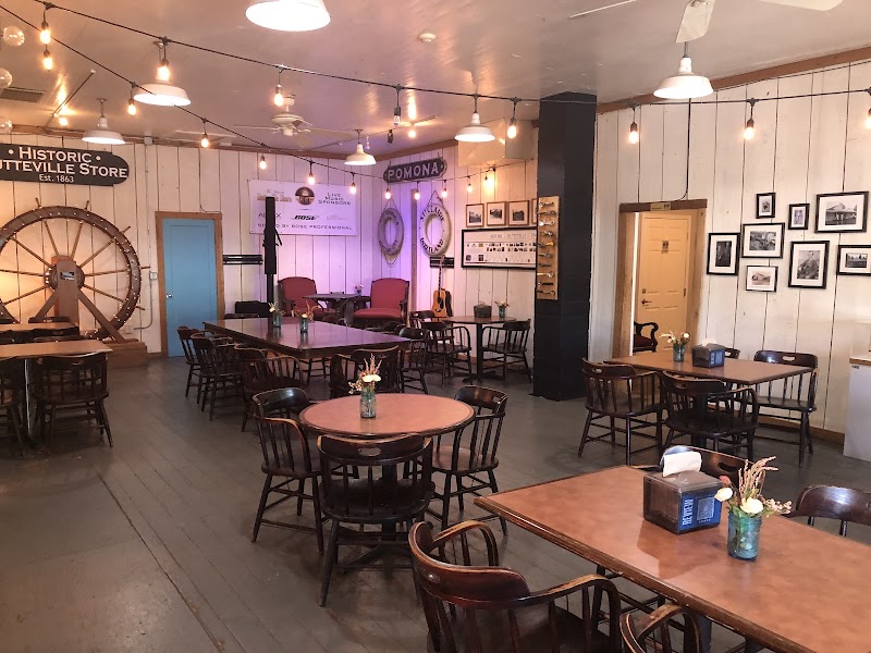 Butteville General Store photo 4