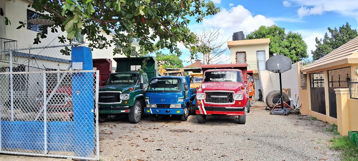 Transporte Hermanos Regla Frías - Imagen 1