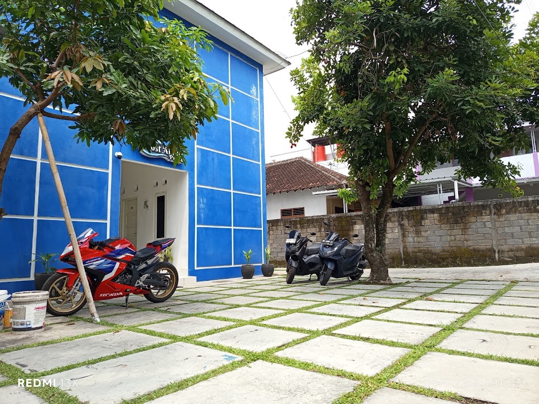 Kost Eksklusif Almoz Putra