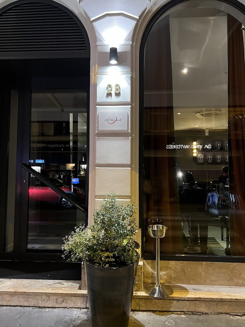 Le Melville 8ème Paris