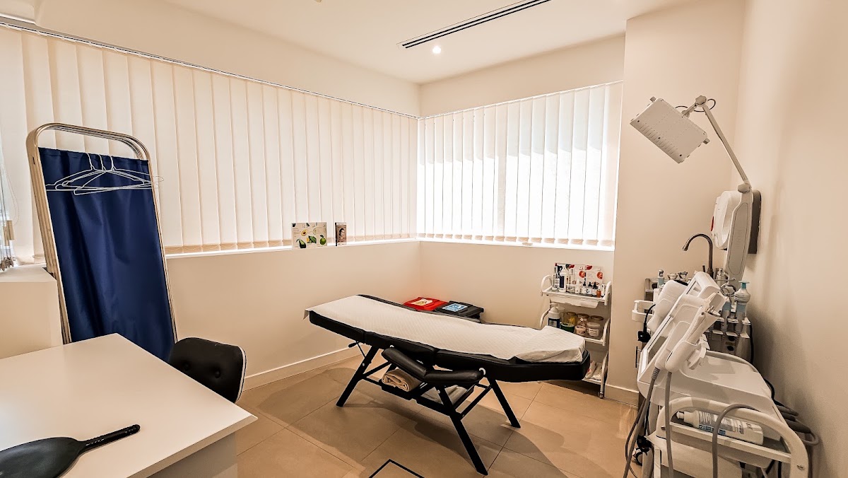 Covent Clinic 2