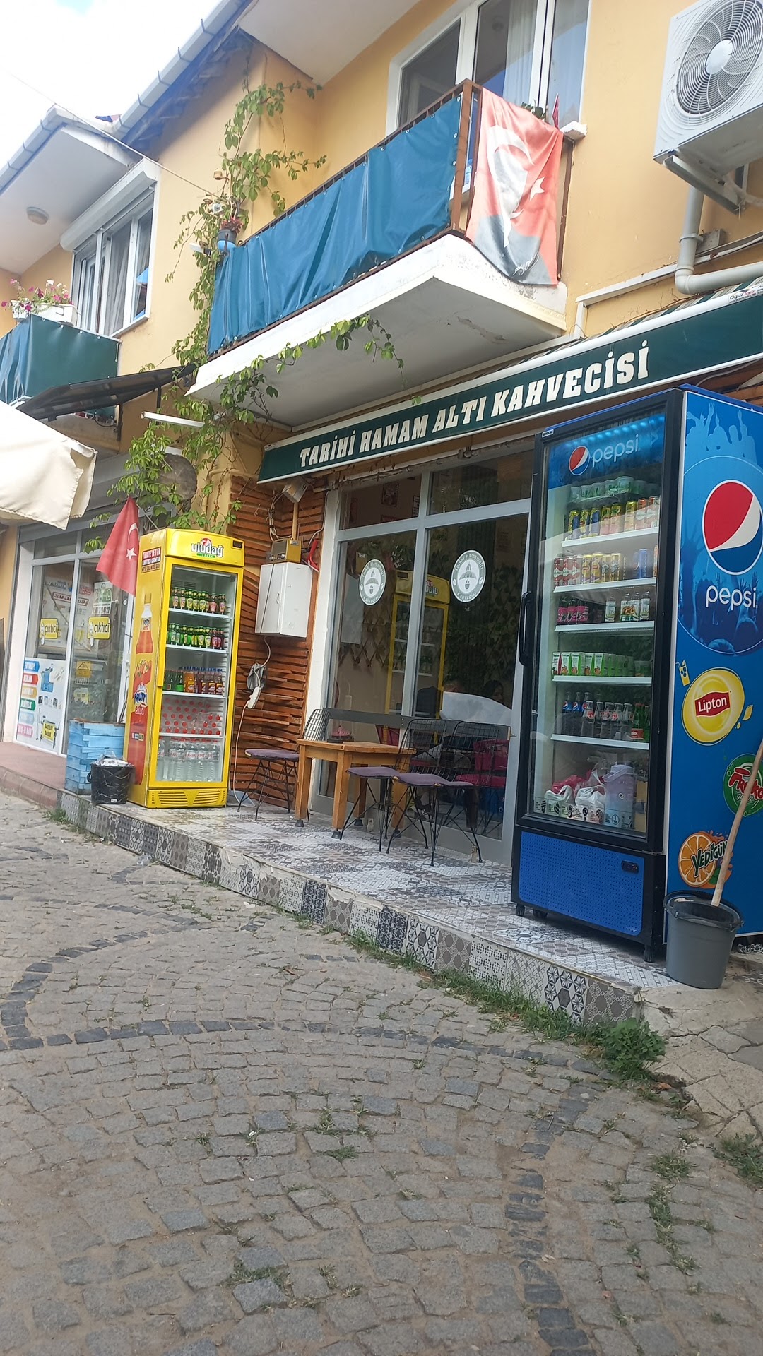 Hamamaltı Kahvecisi mekanı