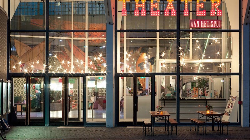 Theater aan het Spui