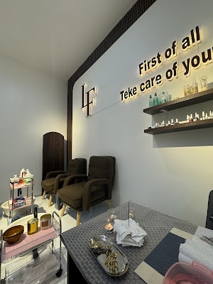 صالون لمسات فرح للتزيين النسائي