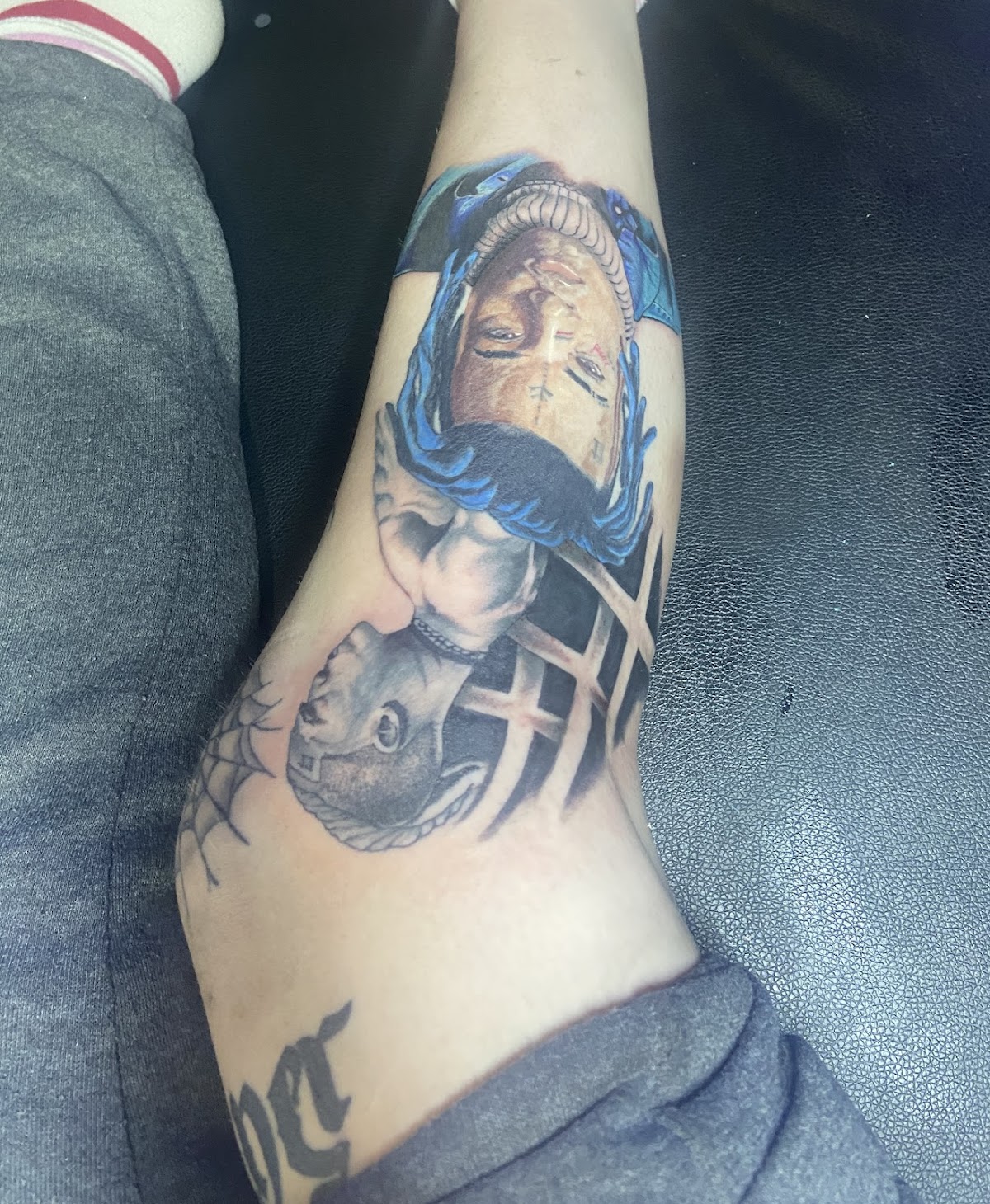 Born 2 Rise Tattoos tattoo parlor in Hamilton, OH