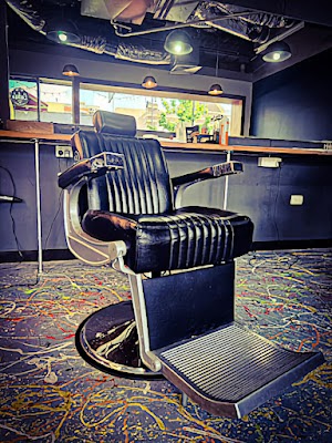 the barbers chair photo 3