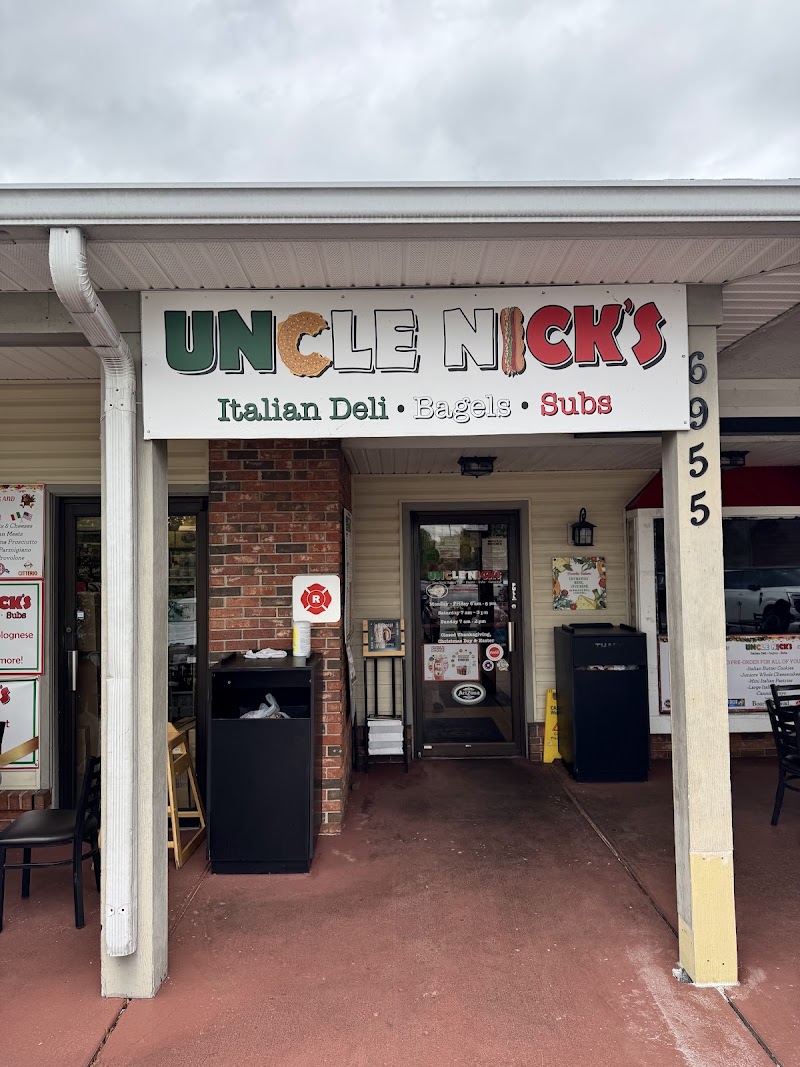 Uncle Nick's Italian Deli, Bagels and Catering photo 3