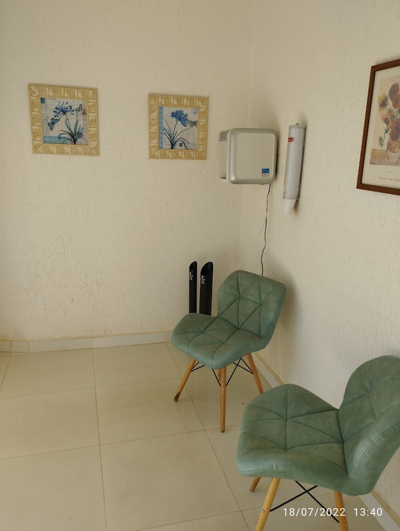 Consultório Dentista Dra Ana Carolina | Clareamento dental - foto 5