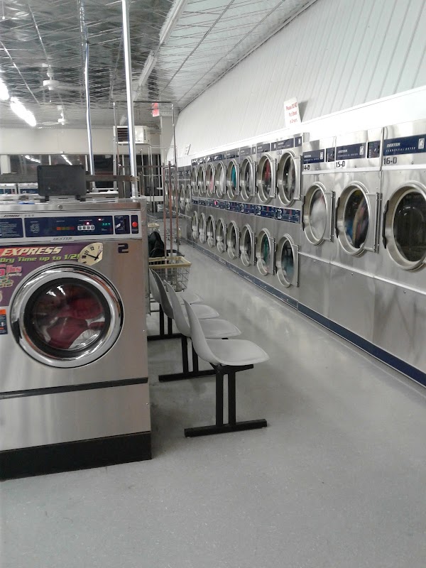 SUDS BUCKET CAFE exterior