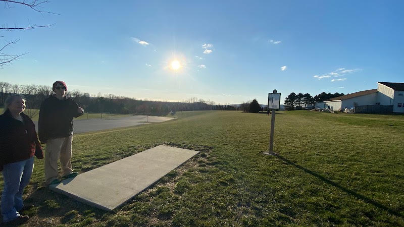 Elizabeth Township Park Disc Golf Course photo 4