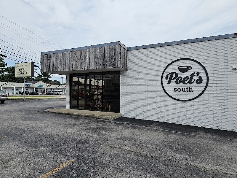 Poet's South photo 1