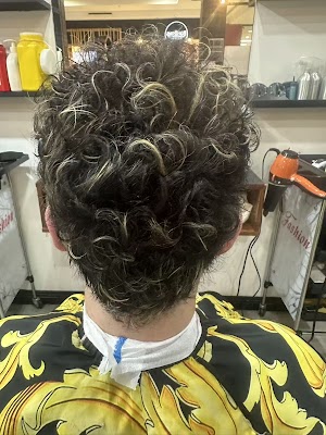 Barber Clips and Cuts photo 2