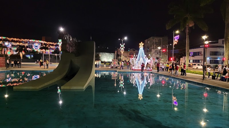 Foto de Praça Dr. Dario Geraldo Salles