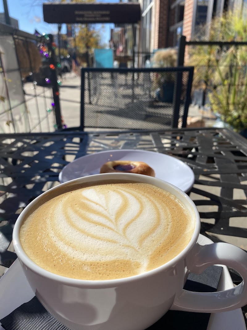 Bird Tree Cafe photo 4