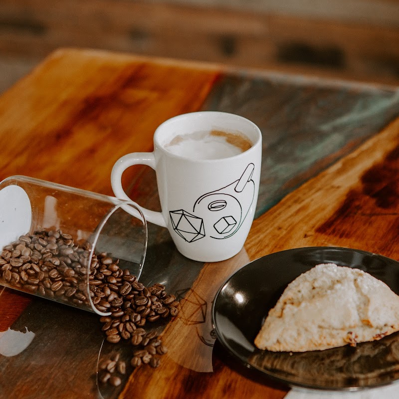 Chaotic Good: Coffee, Comics and Games photo 3