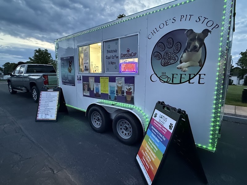 Chloe’s Pit Stop photo 4