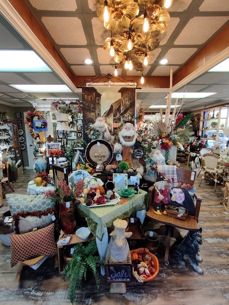 Renew Consign & Pie Cafe photo 4