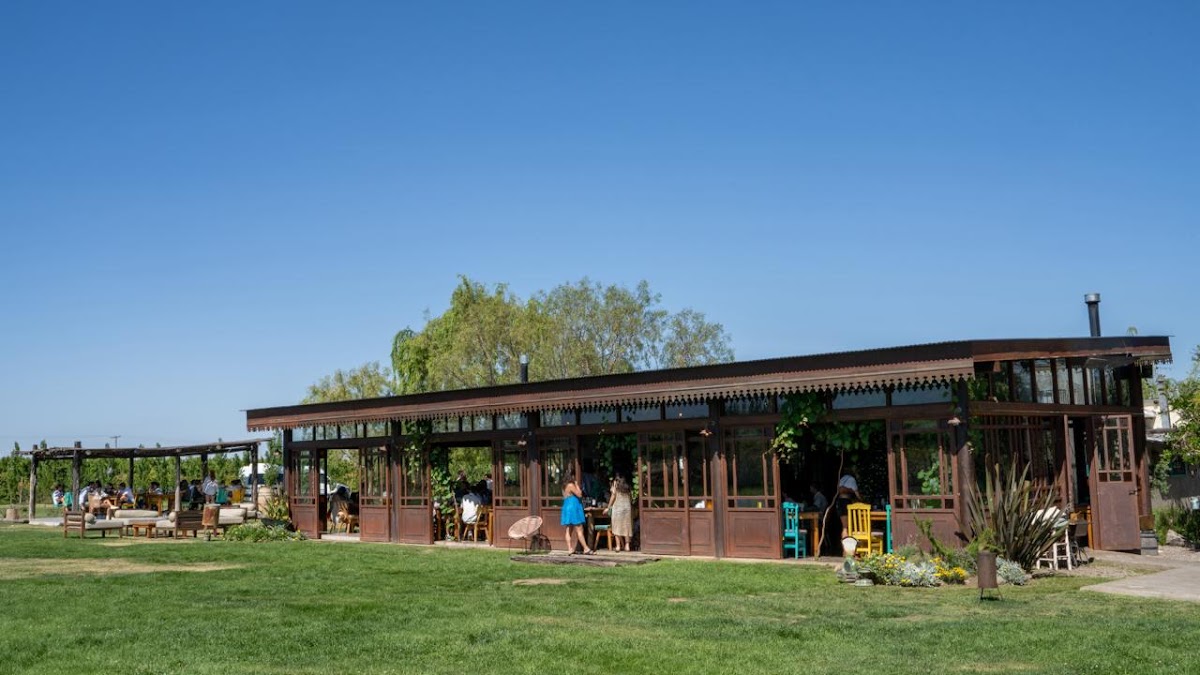 Bodega La Azul