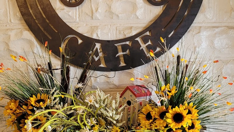 Tin Lizzie Cafe photo 3