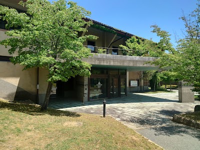 Kutaniyaki Art Museum - 2