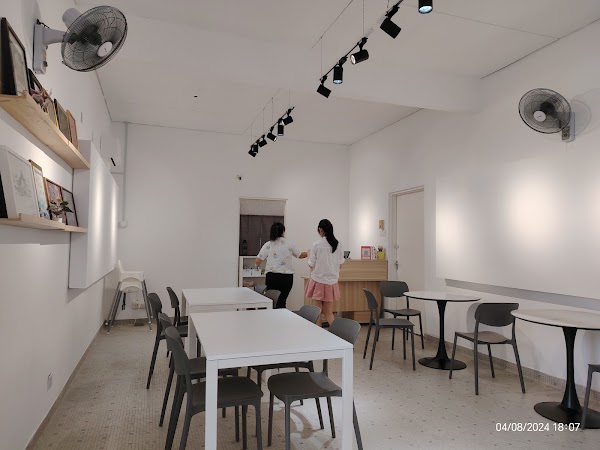 ANNA Thai Plus Kitchen - Photo 1