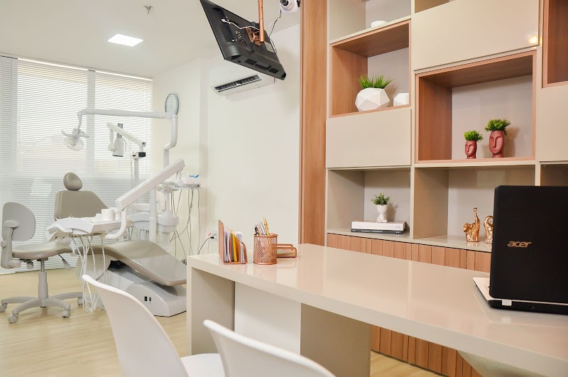 Dra. Camilla Silva - foto 2