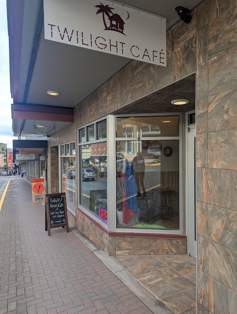 Twilight Cafe photo 4