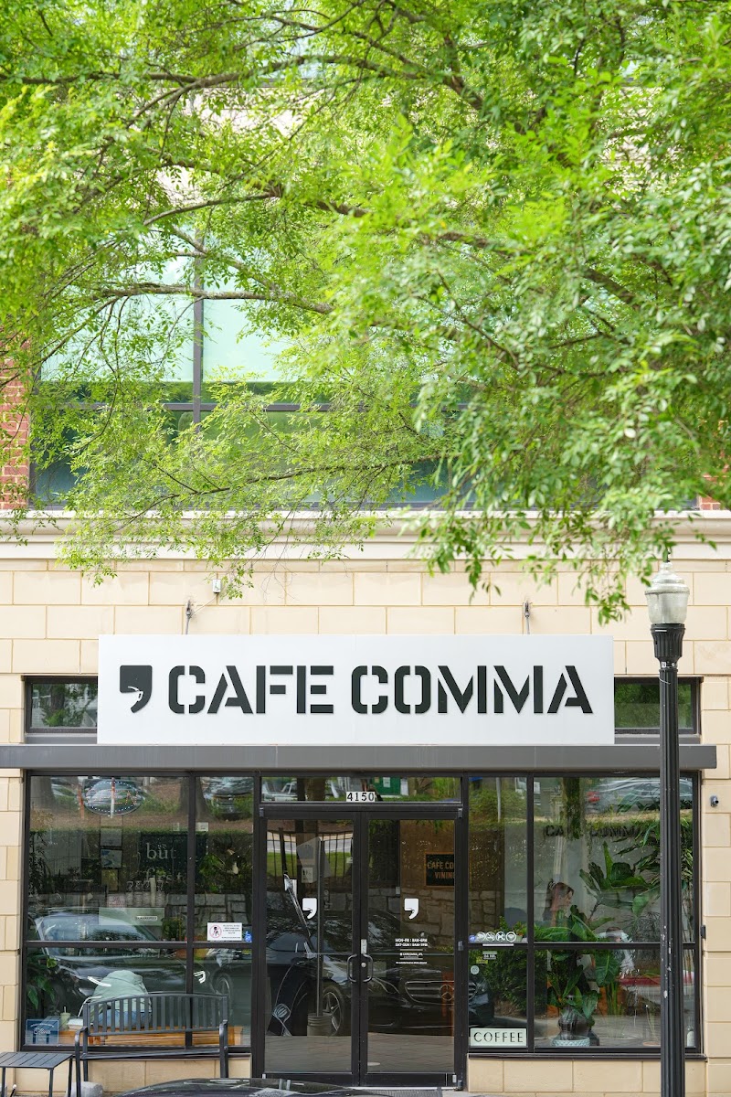 Cafe Comma photo 1