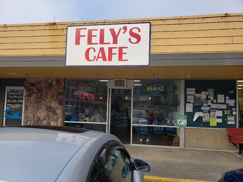 Fely's Cafe photo 1