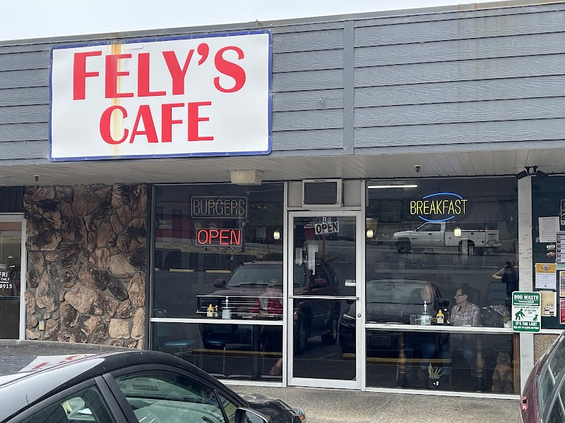 Fely's Cafe photo 4