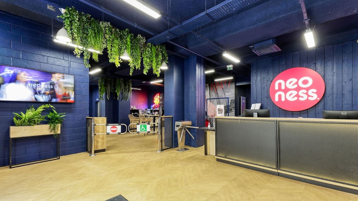 Neoness Paris 2 Bourse-Opéra, vue extérieure