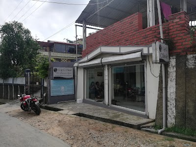 O & G Clinic, Dr Shailinia Syiem - Image 3