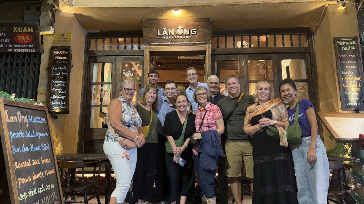 Lan Ong Restaurant – Authentic Vietnamese Cuisine in Hanoi Old Quarter in hanoi