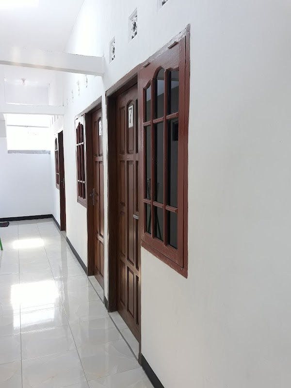 Kost putra di Pedurungan( kost ibu Hendry)
