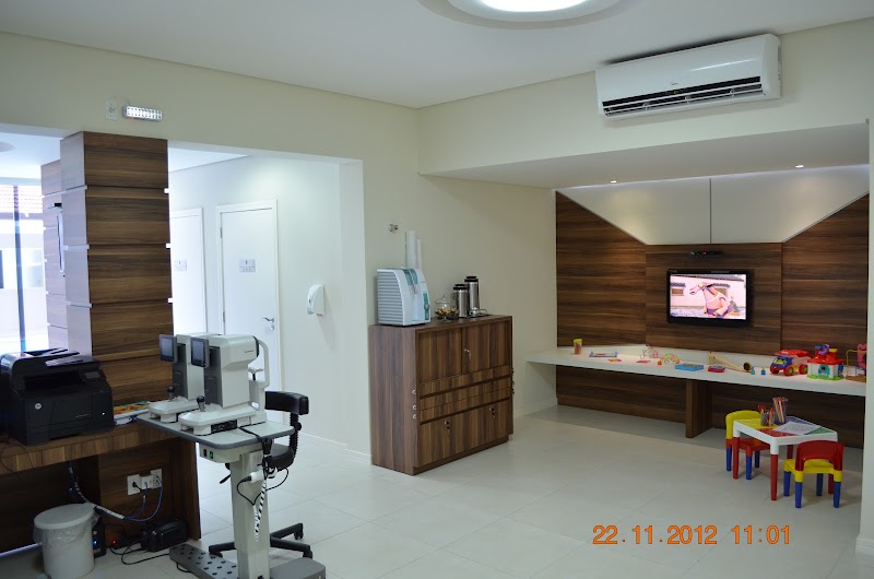 Foto de IOJ - Instituto de Olhos Joinville