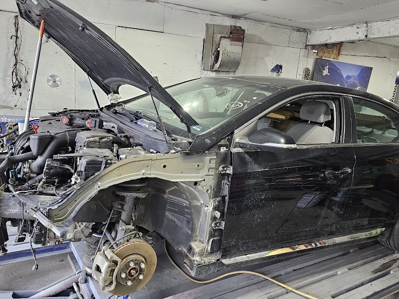 Deep keying damage repair — two-door scratch completely restored