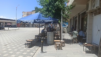 Merkez Kıraathanesi - Kafe - Hani