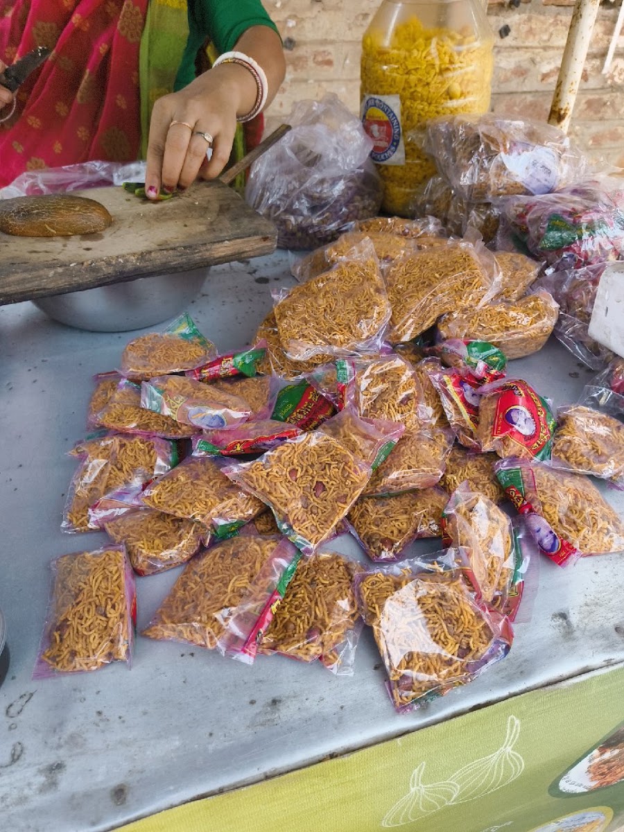 Diya Chanachur Google photo 5