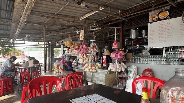 Restoran Lee Chuo - Photo 1